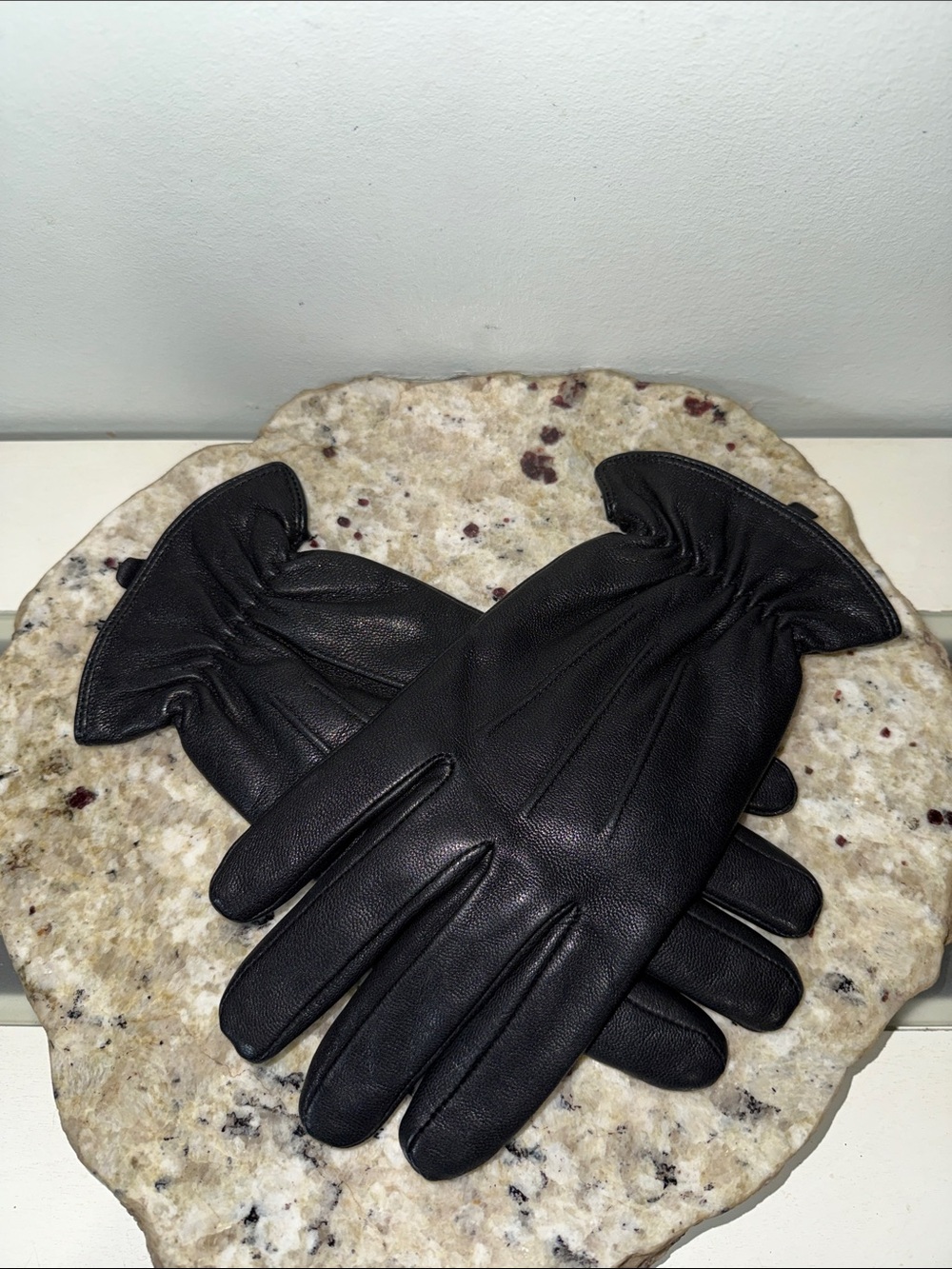 Vintage Thinsulate Black Pebbled Soft Leather 40 Gram Insulated Driving Glove L